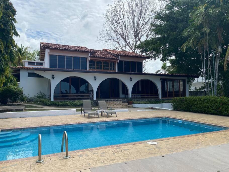 Coronado Beachfront Tropical Home! Playa Coronado Ngoại thất bức ảnh